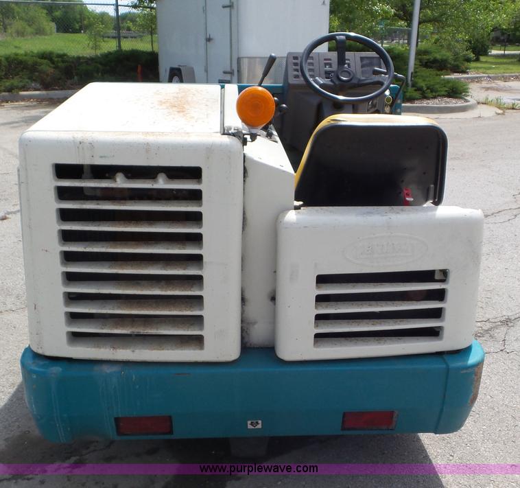 image for item L2089 Tennant 355 sweeper