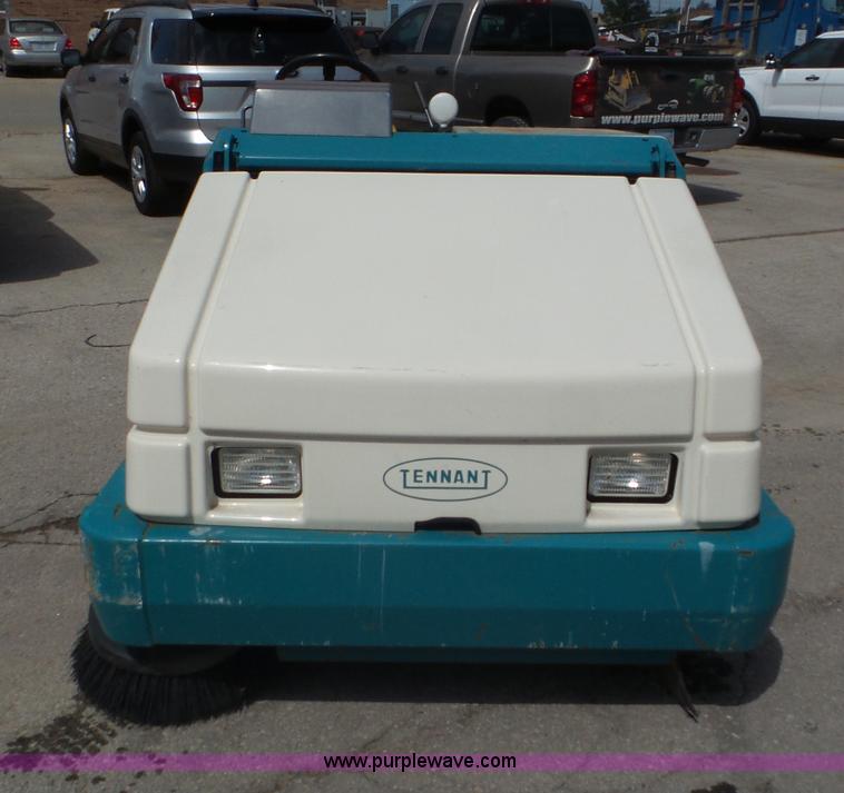 image for item L2089 Tennant 355 sweeper
