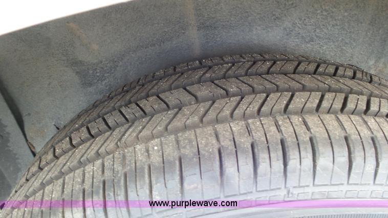 image for item L2090 2001 Chevrolet Venture van