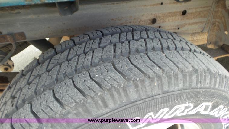 image for item L2091 2001 Ford F150 SuperCab pickup truck