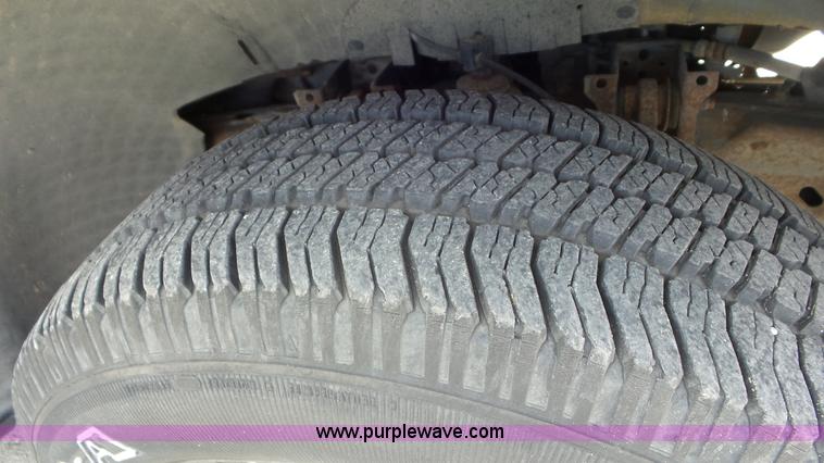 image for item L2091 2001 Ford F150 SuperCab pickup truck