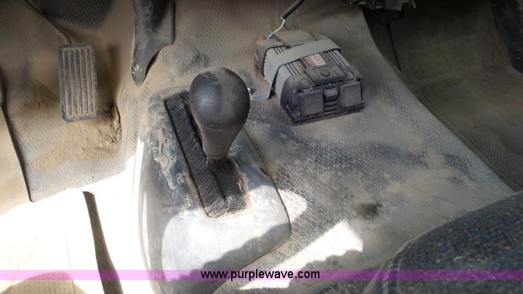 image for item L2092 2000 Chevrolet Silverado 1500 Ext. Cab pickup truck