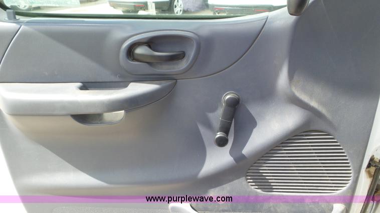 image for item L2093 1999 Ford F150 SuperCab pickup truck