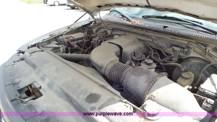 image for item L2093 1999 Ford F150 SuperCab pickup truck