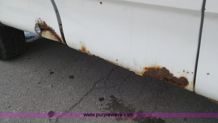 image for item L2093 1999 Ford F150 SuperCab pickup truck