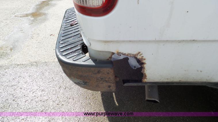 image for item L2093 1999 Ford F150 SuperCab pickup truck