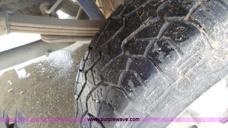 image for item L2093 1999 Ford F150 SuperCab pickup truck