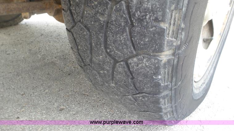 image for item L2093 1999 Ford F150 SuperCab pickup truck