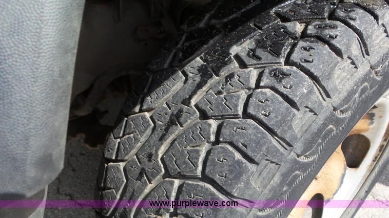 image for item L2093 1999 Ford F150 SuperCab pickup truck