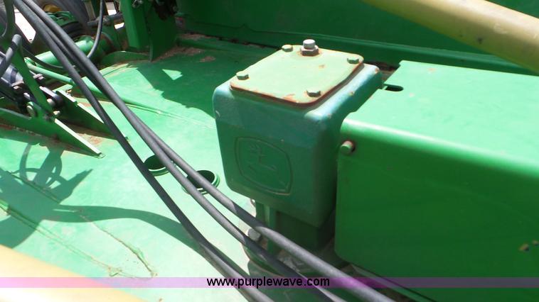 image for item L2110 2009 John Deere CX15 rotary mower