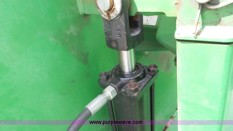 image for item L2110 2009 John Deere CX15 rotary mower