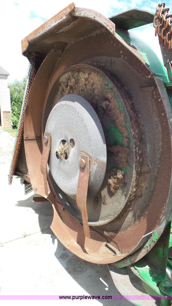 image for item L2110 2009 John Deere CX15 rotary mower