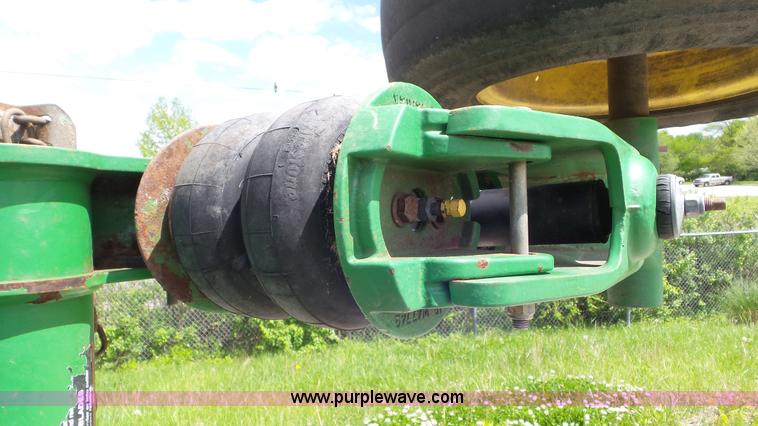 image for item L2110 2009 John Deere CX15 rotary mower