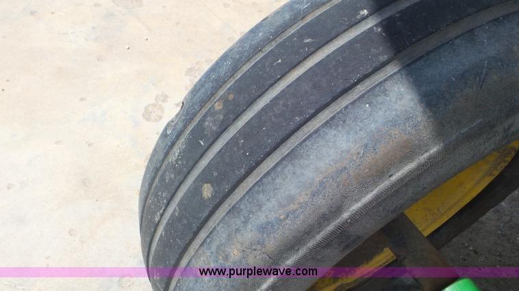 image for item L2110 2009 John Deere CX15 rotary mower