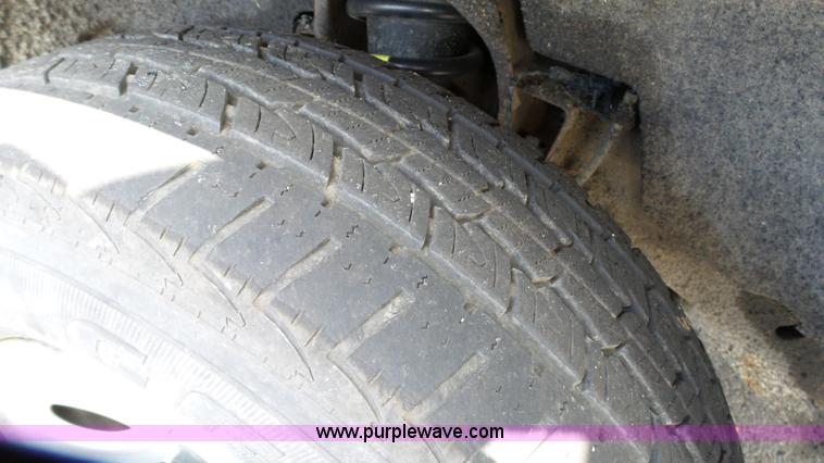 image for item L2131 2008 Chevrolet Silverado 1500 pickup truck