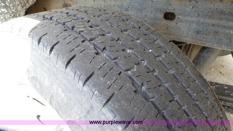 image for item L2131 2008 Chevrolet Silverado 1500 pickup truck