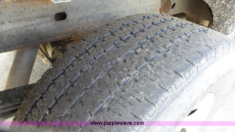 image for item L2131 2008 Chevrolet Silverado 1500 pickup truck