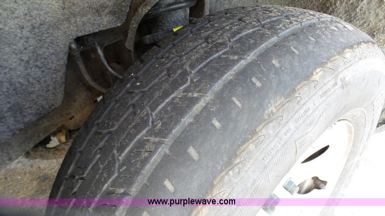 image for item L2131 2008 Chevrolet Silverado 1500 pickup truck