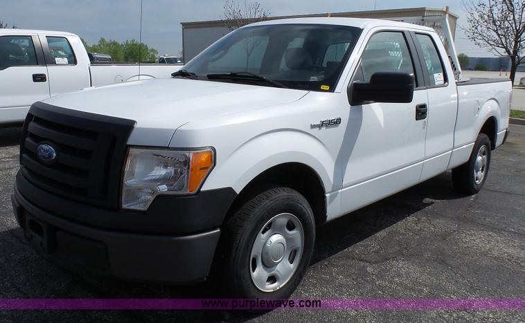 image for item L2132 2009 Ford F150 SuperCab pickup truck