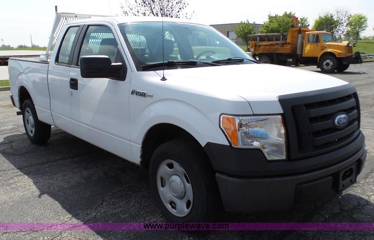 image for item L2132 2009 Ford F150 SuperCab pickup truck