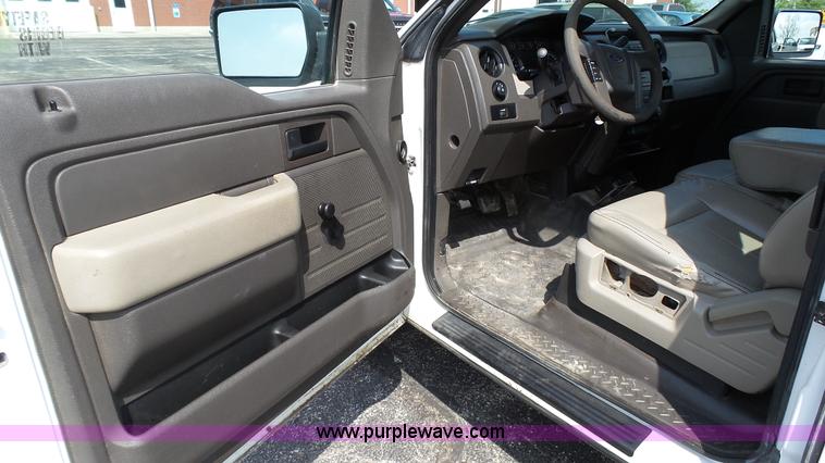 image for item L2132 2009 Ford F150 SuperCab pickup truck