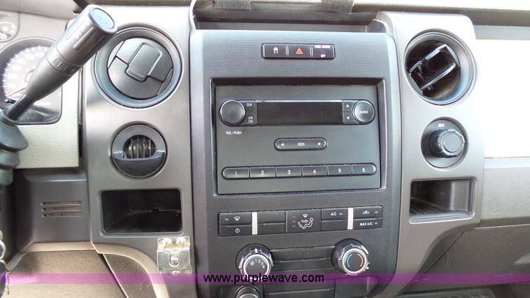 image for item L2132 2009 Ford F150 SuperCab pickup truck