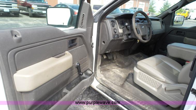 image for item L2134 2009 Ford F150 SuperCab pickup truck