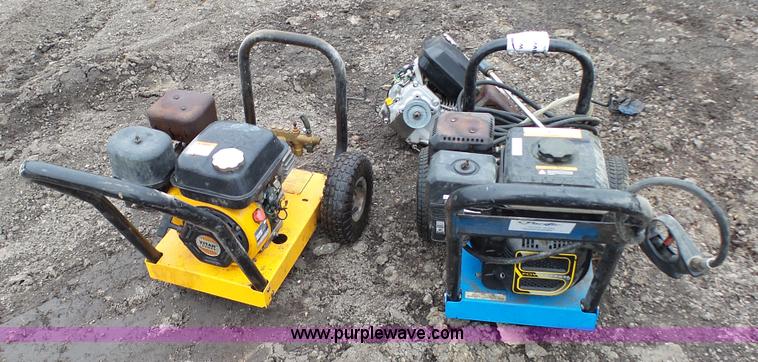 image for item L2136 (3) pressure washers