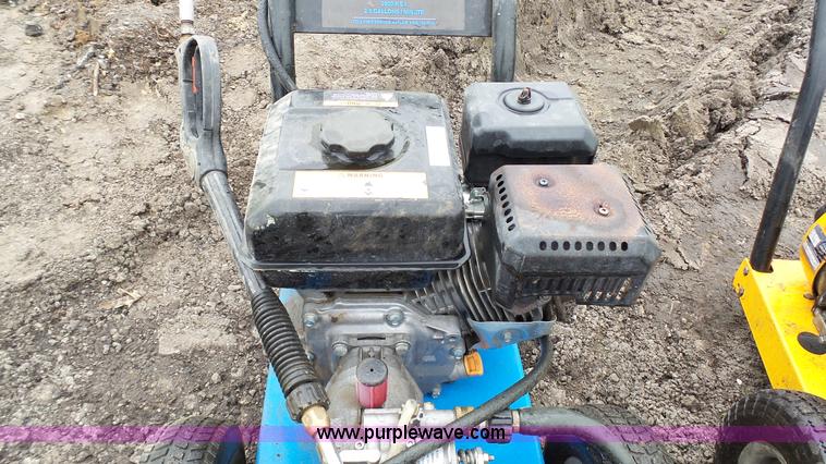 image for item L2136 (3) pressure washers
