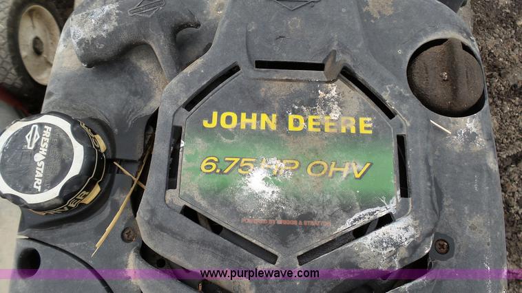 image for item L2137 Lawn and garden equipment