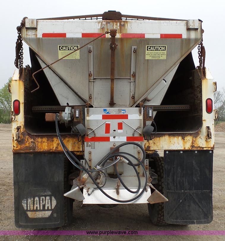 image for item L2139 1993 Chevrolet Kodiak dump truck