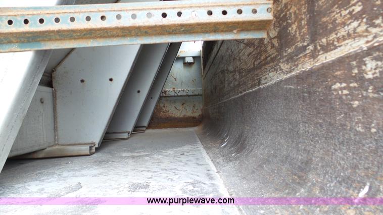 image for item L2139 1993 Chevrolet Kodiak dump truck