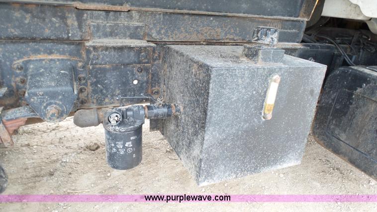 image for item L2139 1993 Chevrolet Kodiak dump truck