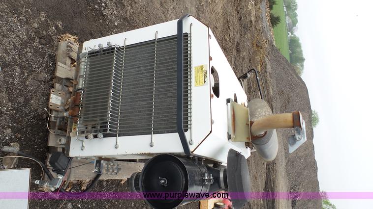 image for item L2140 John Deere 4045DF150 4.5L four cylinder diesel engine