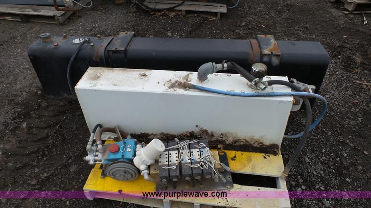 image for item L2140 John Deere 4045DF150 4.5L four cylinder diesel engine