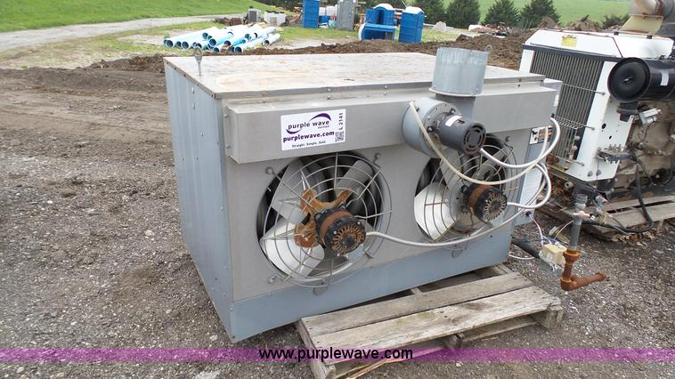 image for item L2141 Dayton 4LX67 heater