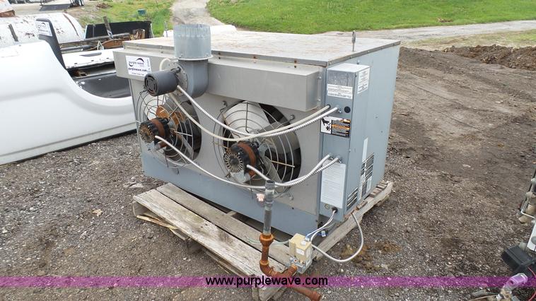 image for item L2141 Dayton 4LX67 heater