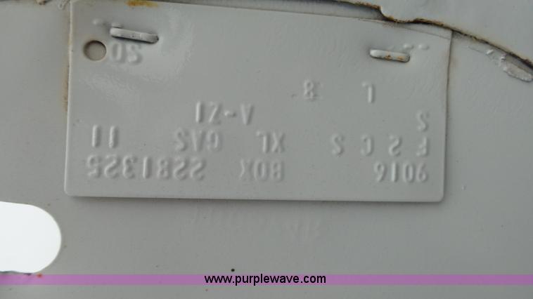 image for item L2142 Ford F250 pickup truck bed