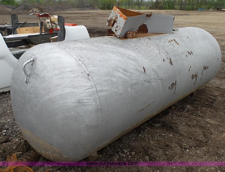 image for item L2143 1947 propane tank