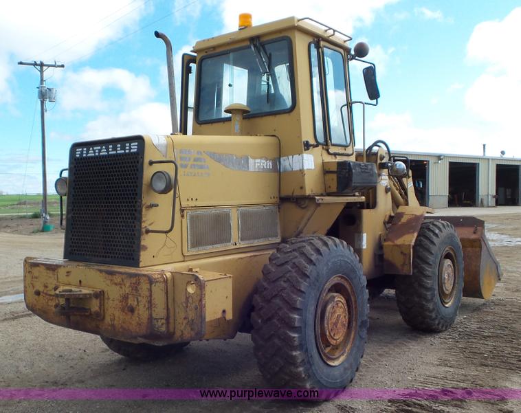 image for item L2158 1987 Fiat-Allis FR11 wheel loader