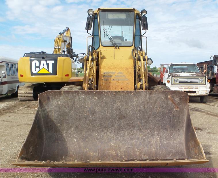 image for item L2158 1987 Fiat-Allis FR11 wheel loader