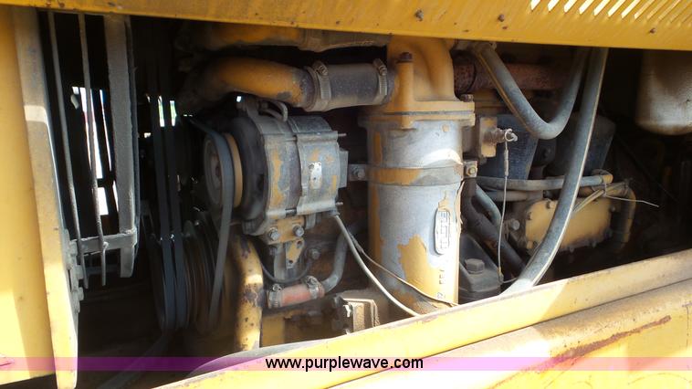 image for item L2158 1987 Fiat-Allis FR11 wheel loader