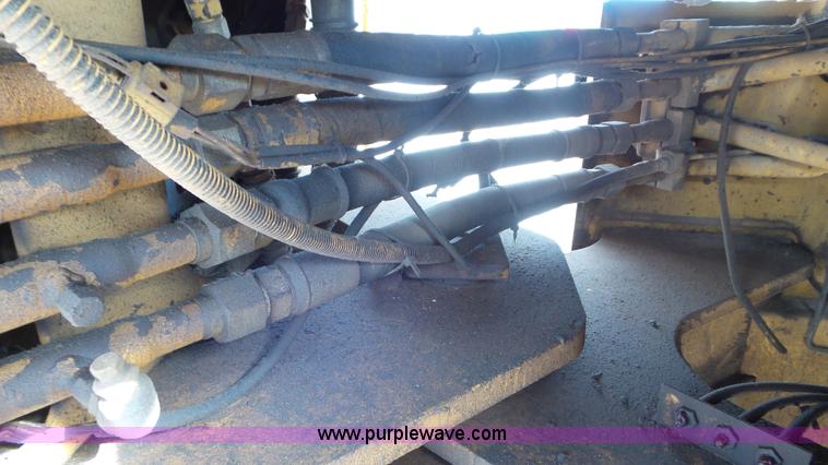 image for item L2158 1987 Fiat-Allis FR11 wheel loader