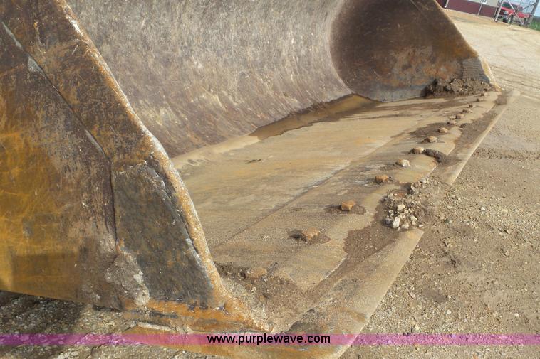 image for item L2158 1987 Fiat-Allis FR11 wheel loader