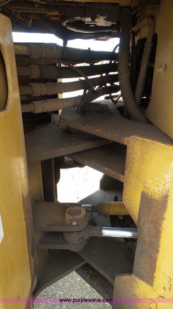 image for item L2158 1987 Fiat-Allis FR11 wheel loader