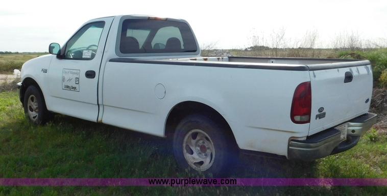 image for item L5833 1997 Ford F150 pickup truck