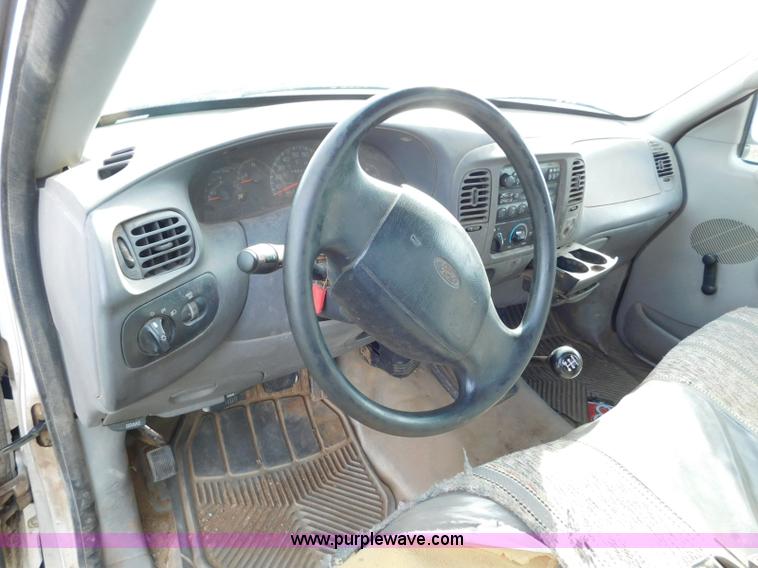 image for item L5833 1997 Ford F150 pickup truck