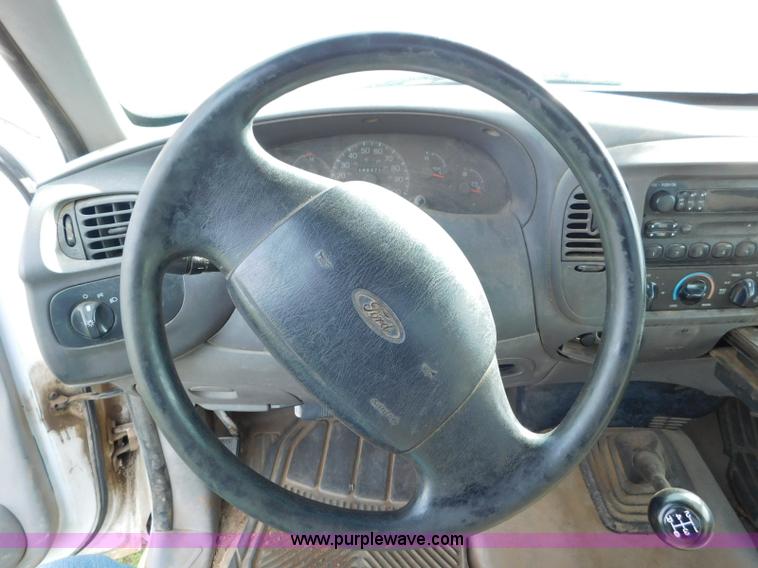 image for item L5833 1997 Ford F150 pickup truck