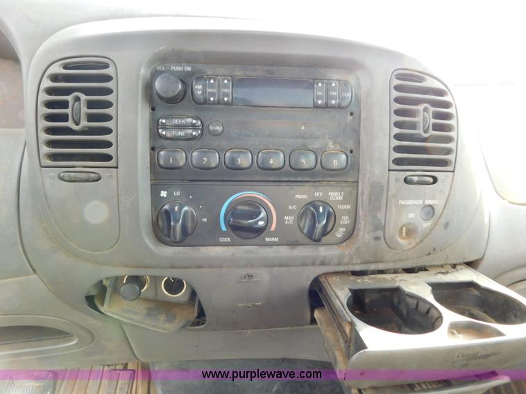 image for item L5833 1997 Ford F150 pickup truck