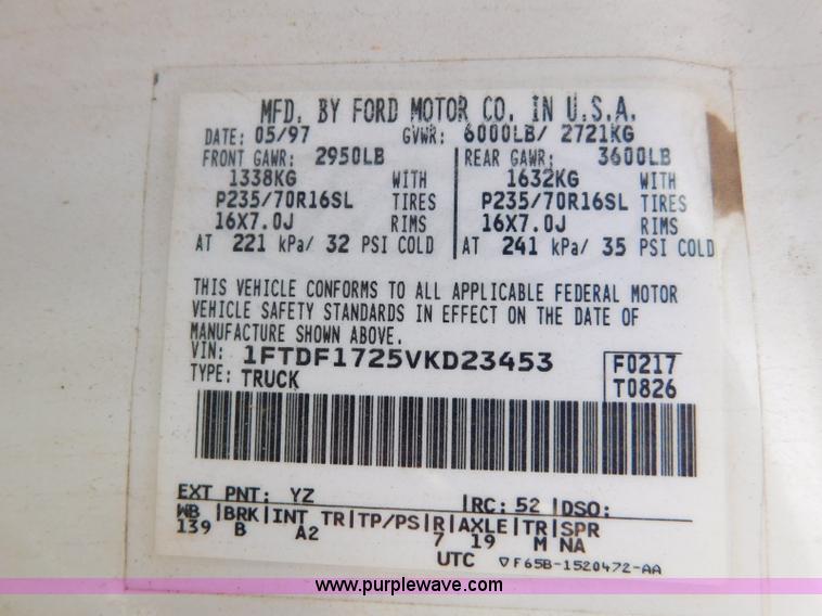 image for item L5833 1997 Ford F150 pickup truck